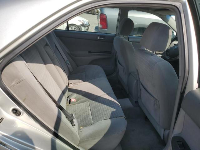 Photo 10 from auction – 2005 TOYOTA CAMRY LE with VIN 4T1BE32K55U414672