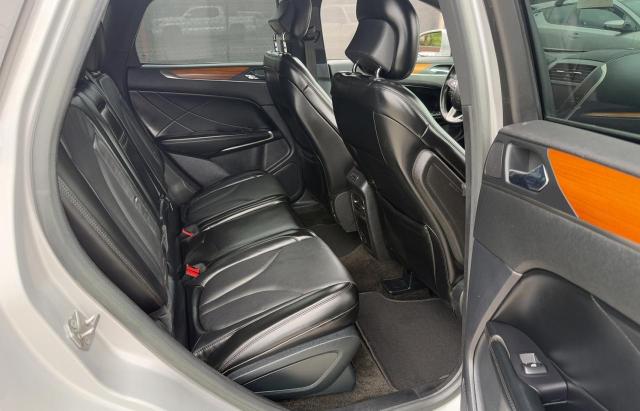 Photo 6 from auction – 2015 LINCOLN MKC with VIN 5LMTJ2AH3FUJ42363