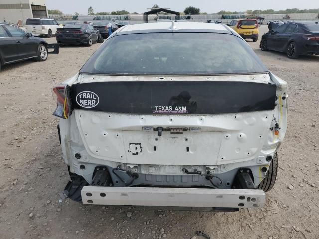 Photo 6 from auction – 2016 TOYOTA PRIUS with VIN JTDKARFU1G3506482