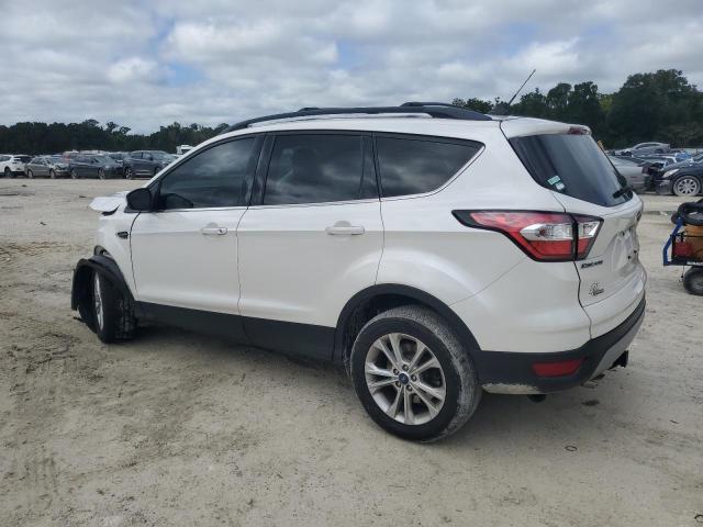 Photo 2 from auction – 2018 FORD ESCAPE SEL with VIN 1FMCU0HD9JUD41492