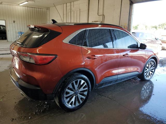 Photo 3 from auction – 2020 FORD ESCAPE TIT with VIN 1FMCU0DZ1LUA68360