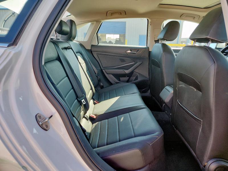 Photo 10 from auction – 2023 VOLKSWAGEN JETTA SE with VIN 3VW7M7BU5PM046925
