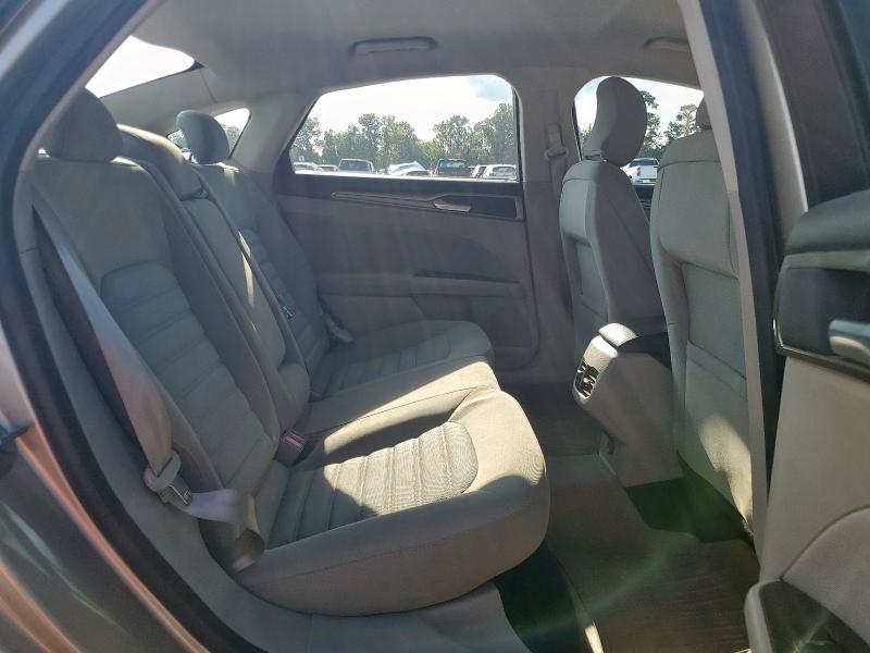 Photo 11 from auction – 2017 FORD FUSION with VIN 3FA6P0H79HR228541