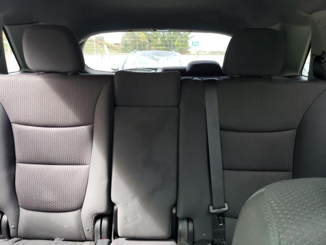 Photo 10 from auction – 2011 KIA SORENTO BA with VIN 5XYKT4A24BG151363