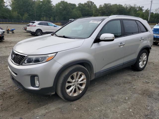 KIA SORENTO EX 2014 with VIN 5XYKUDA75EG532684 - Photo from auction