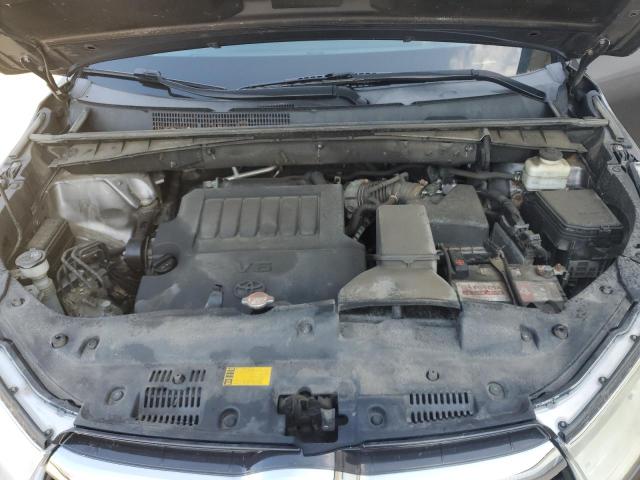 Photo 12 from auction – 2016 TOYOTA HIGHLANDER with VIN 5TDBKRFHXGS244122