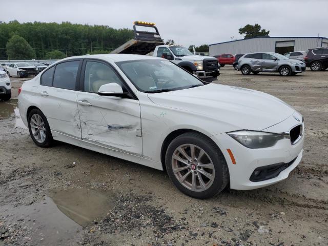 Photo 4 from auction – 2016 BMW 320 I with VIN WBA8A9C50GK619026