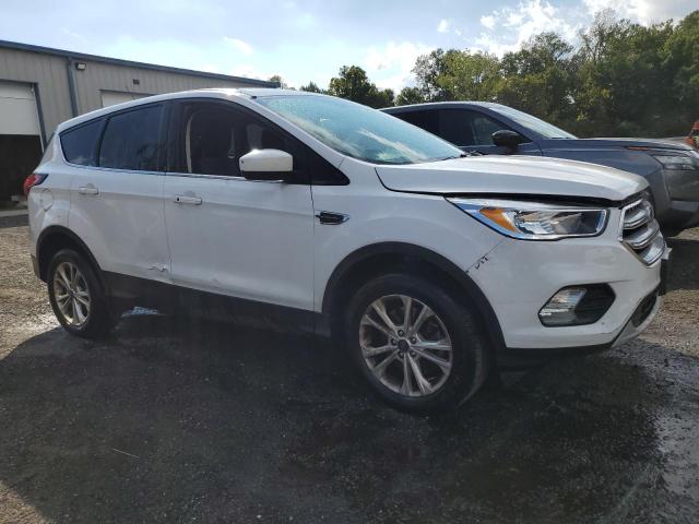 Photo 4 from auction – 2019 FORD ESCAPE SE with VIN 1FMCU9GD1KUA75330
