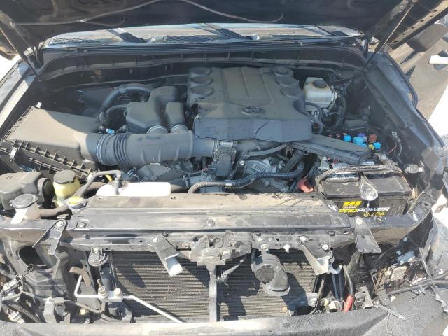 Photo 11 from auction – 2013 TOYOTA FJ CRUISER with VIN JTEZU4BF5DK012865