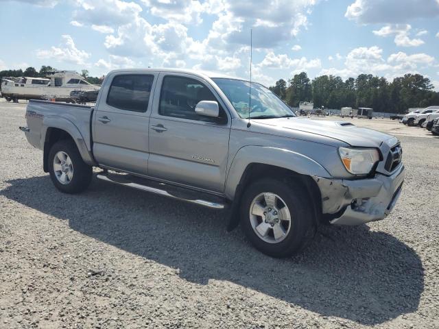 Photo 4 from auction – 2015 TOYOTA TACOMA DOUBLE CAB with VIN 3TMLU4ENXFM199576