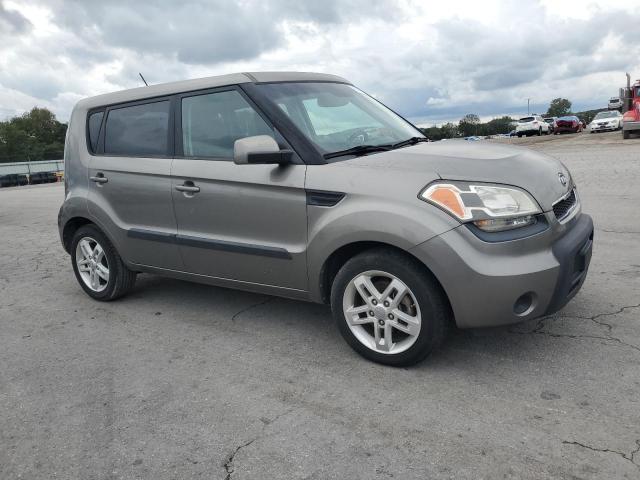 Photo 4 from auction – 2011 KIA SOUL with VIN KNDJT2A29B7217984