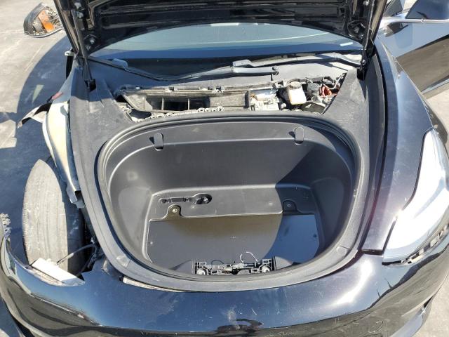 Photo 11 from auction – 2018 TESLA MODEL 3 with VIN 5YJ3E1EAXJF152408