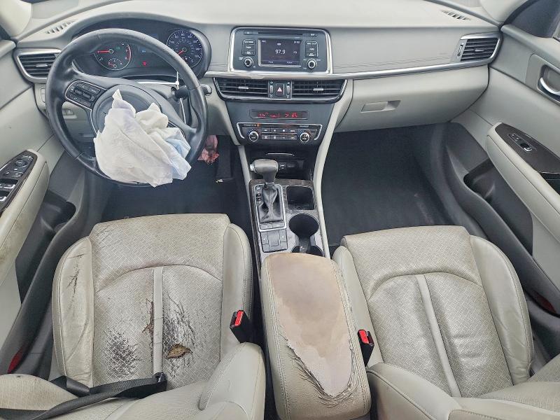 Photo 8 from auction – 2016 KIA OPTIMA with VIN 5XXGU4L30GG034108
