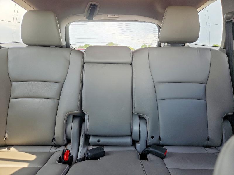 Photo 10 from auction – 2016 HONDA PILOT with VIN 5FNYF5H70GB029526