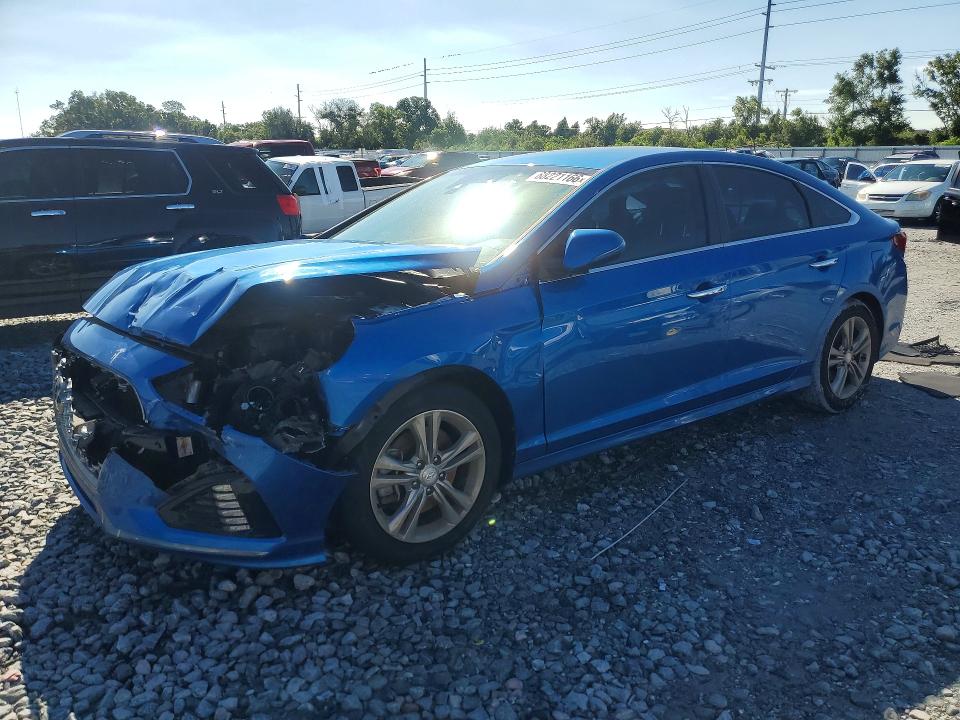 HYUNDAI SONATA 2019 с VIN 5NPE34AFXKH769781 - Снимка от търг