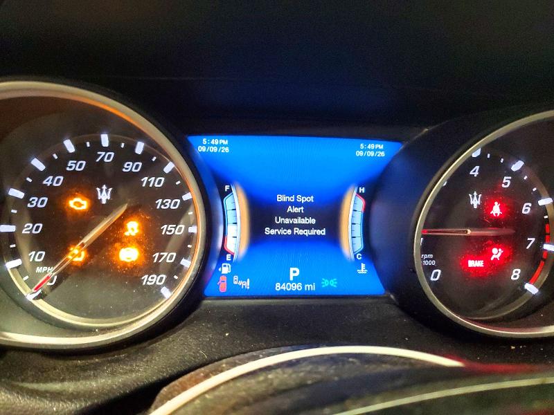Photo 9 from auction – 2018 MASERATI LEVANTE with VIN ZN661XUA4JX299213