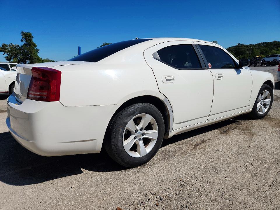 Photo 3 from auction – 2008 DODGE CHARGER with VIN 2B3KA43R58H333262