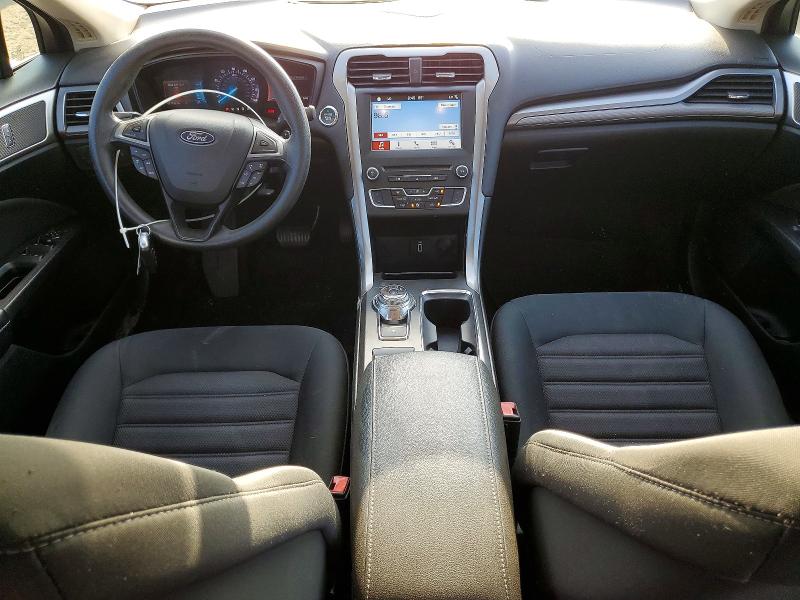 Photo 8 from auction – 2018 FORD FUSION with VIN 3FA6P0HD4JR260227