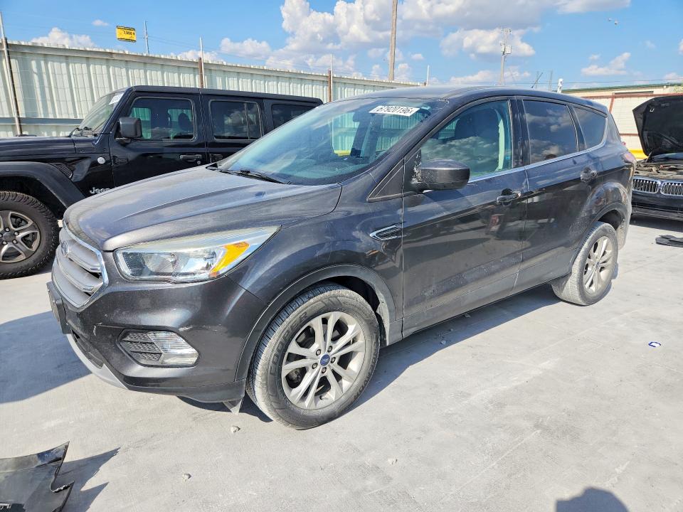 FORD ESCAPE 2017 con VIN 1FMCU0GD0HUA54697 - Foto de la subasta