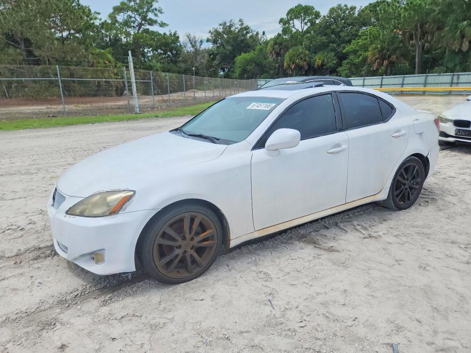 LEXUS IS 250 2007 with VIN JTHBK262372053070 - Photo from auction
