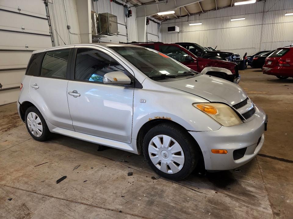 Photo 4 from auction – 2006 SCION XA with VIN JTKKT604960164581