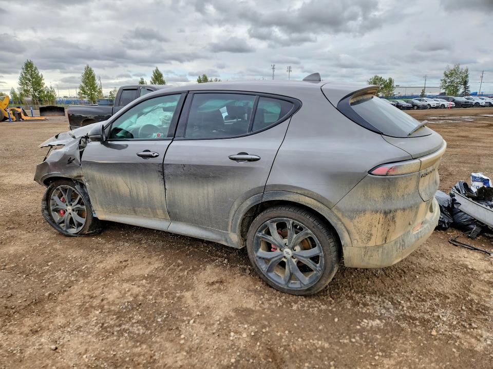 Photo 2 from auction – 2023 DODGE HORNET with VIN ZACNDFANXP3A00641