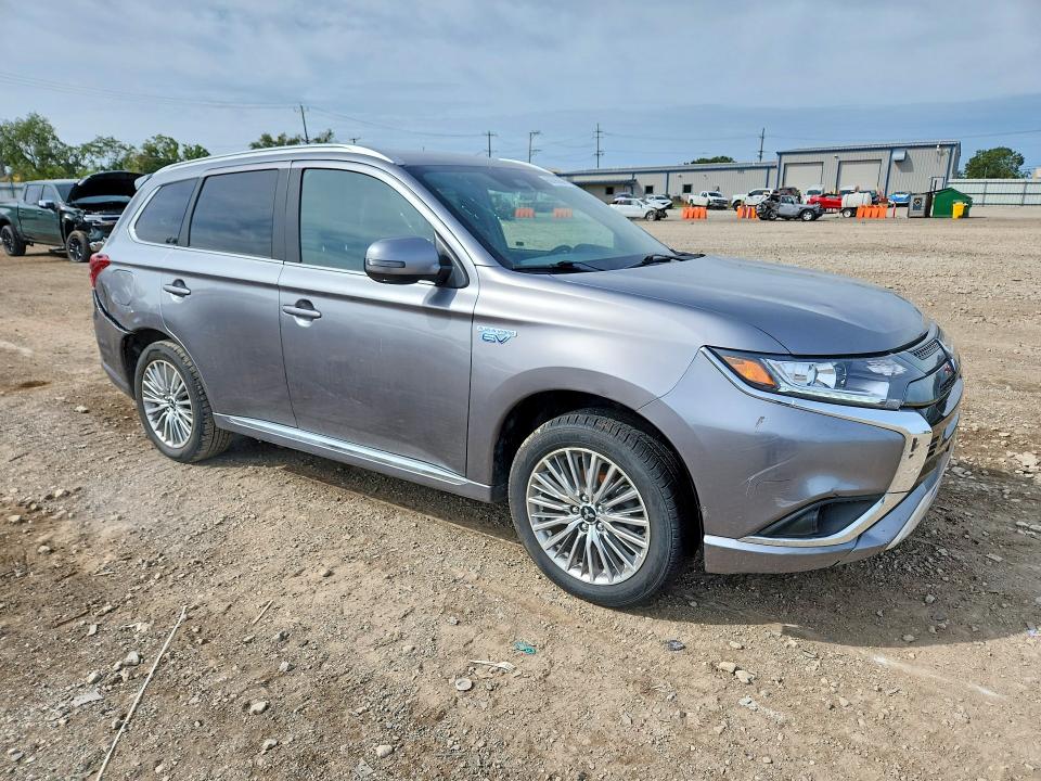 Photo 4 from auction – 2022 MITSUBISHI OUTLANDER with VIN JA4J2VA74NZ051652
