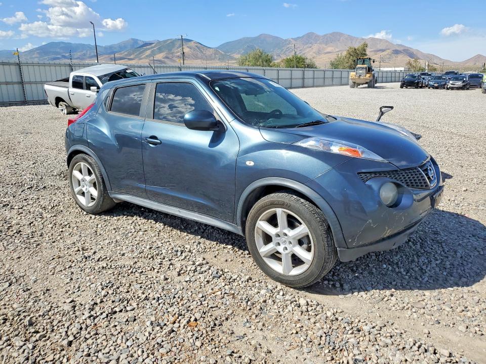 Photo 4 from auction – 2014 NISSAN JUKE with VIN JN8AF5MRXET455070