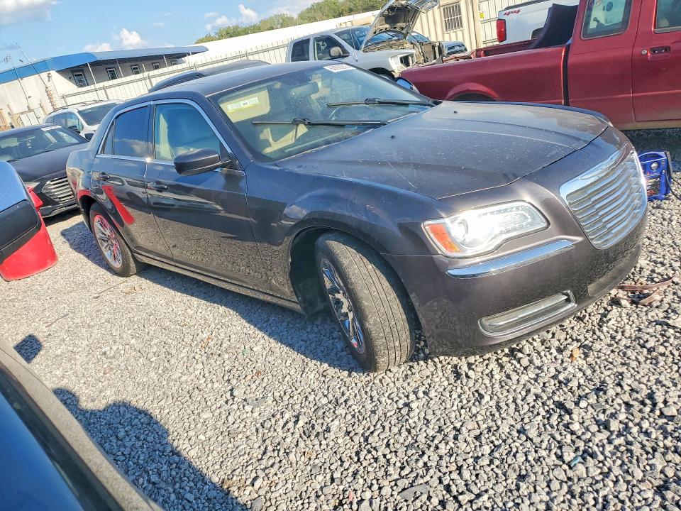 Снимка 4 от търг – 2014 CHRYSLER 300 с VIN 2C3CCAAG8EH278559