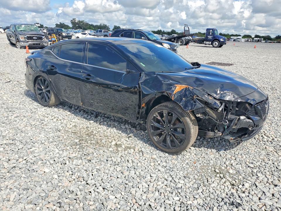 Photo 4 from auction – 2021 NISSAN MAXIMA with VIN 1N4AA6EV6MC502451