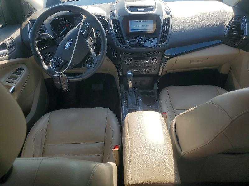 Photo 8 from auction – 2017 FORD ESCAPE with VIN 1FMCU9J9XHUC10673