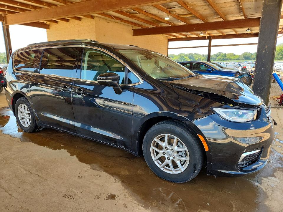 Photo 4 from auction – 2022 CHRYSLER PACIFICA with VIN 2C4RC1BG1NR178866