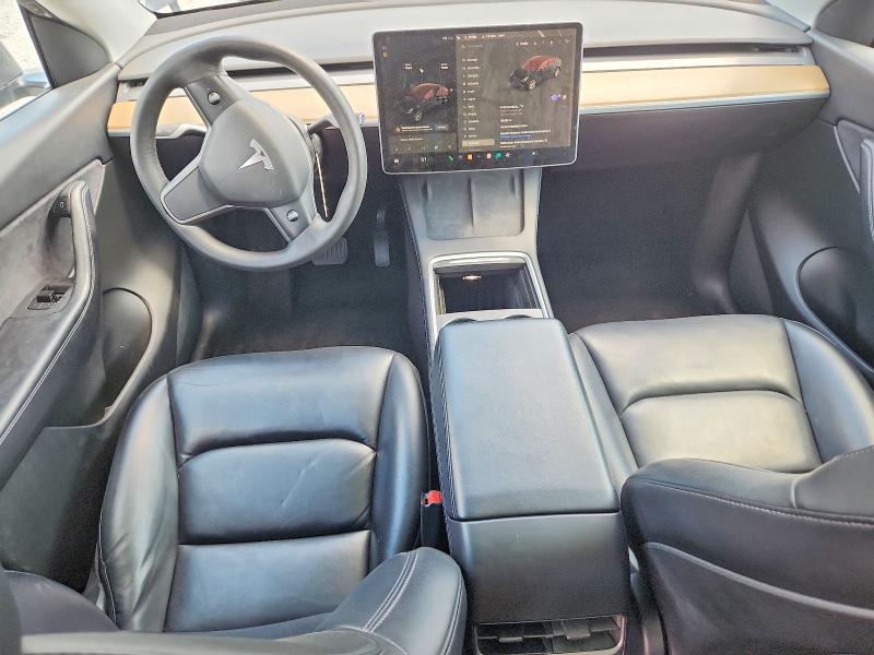 Photo 8 from auction – 2021 TESLA MODEL Y with VIN 5YJYGAEE1MF243204
