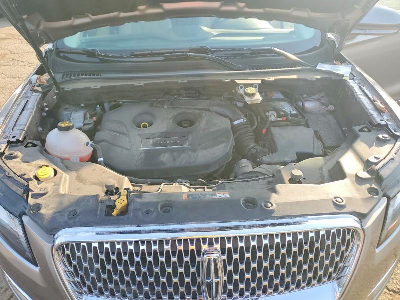 Снимка 12 от търг – 2019 LINCOLN MKC с VIN 5LMCJ2C97KUL09890