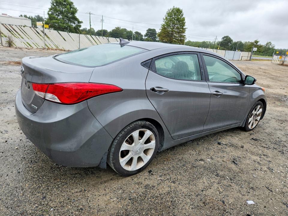 Снимка 3 от търг – 2012 HYUNDAI ELANTRA с VIN 5NPDH4AE2CH140747