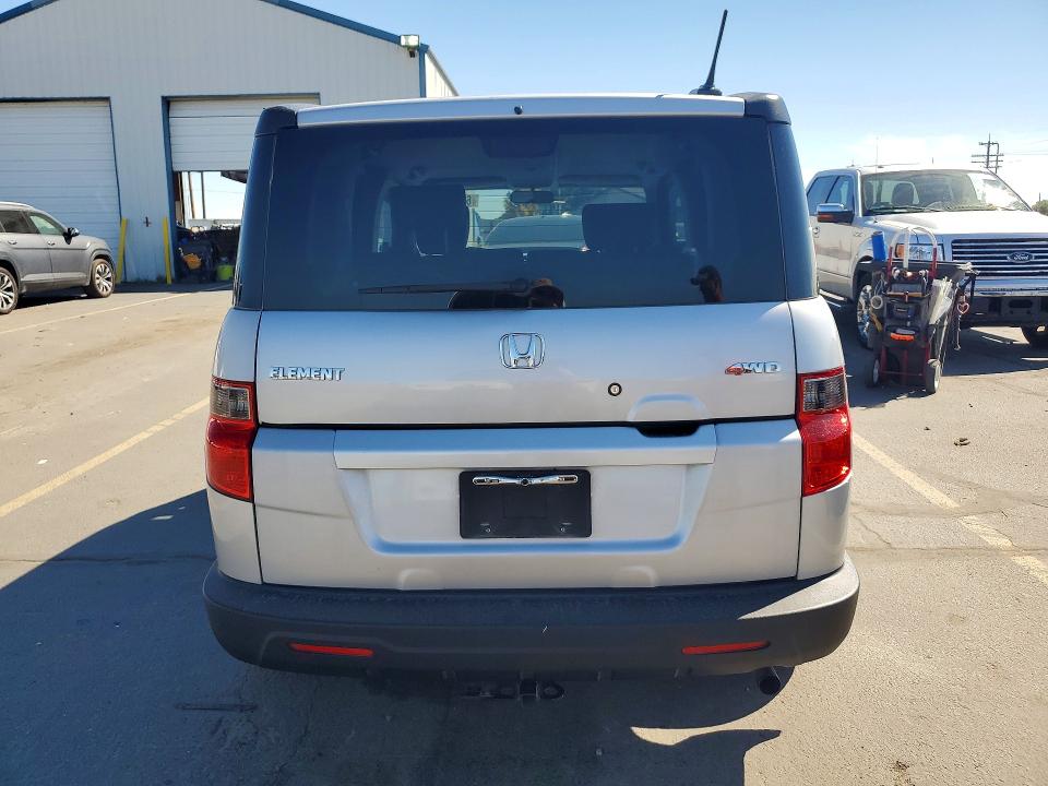 Фото 6 с аукциона – 2011 HONDA ELEMENT с VIN 5J6YH2H78BL007220