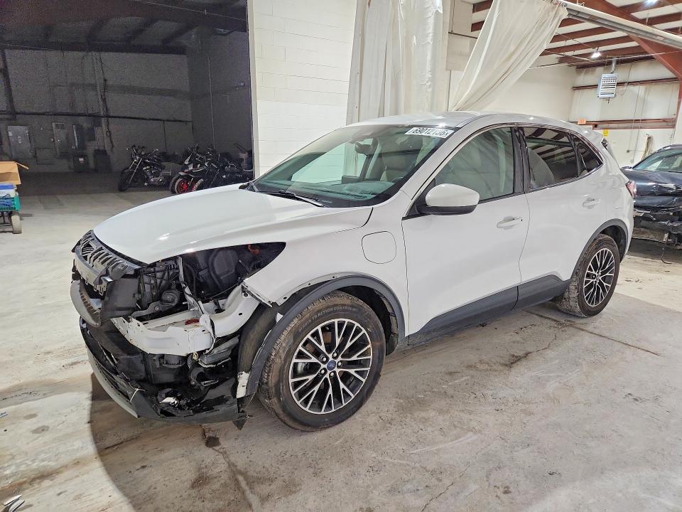 Photo 1 from auction – 2022 FORD ESCAPE with VIN 1FMCU0KZ9NUA35175