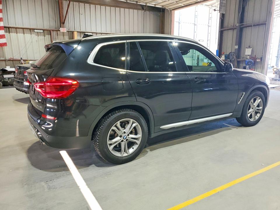 Photo 3 from auction – 2021 BMW X3 with VIN 5UXTY3C0XM9H38359
