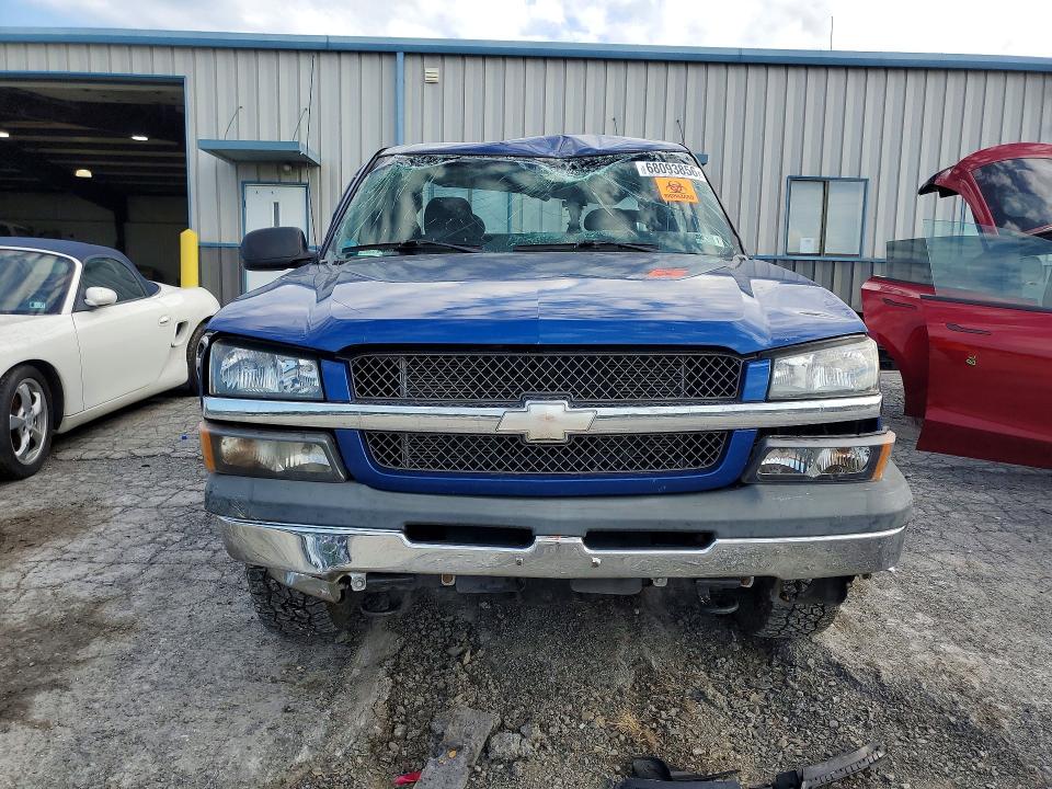 Снимка 5 от търг – 2003 CHEVROLET SILVERADO с VIN 1GCEK19TX3E291407