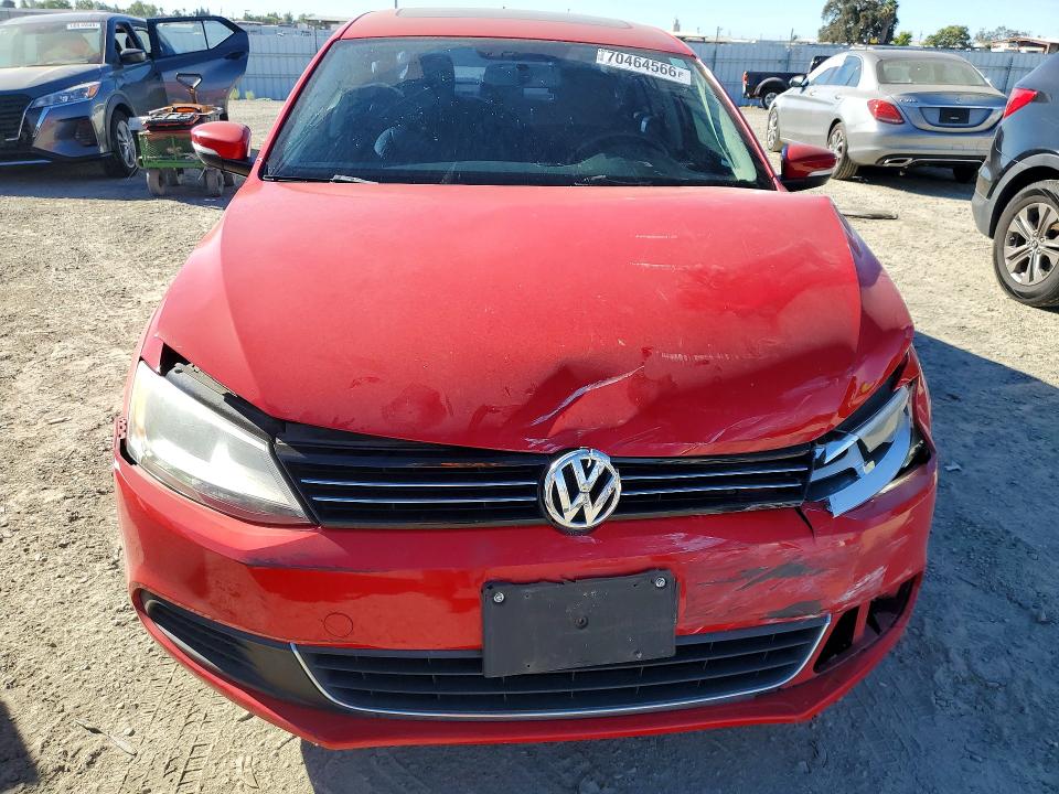 Снимка 5 от търг – 2013 VOLKSWAGEN JETTA с VIN 3VWDP7AJ1DM444940