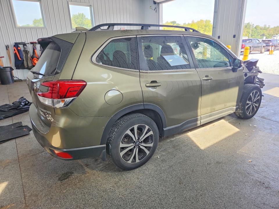 Снимка 3 от търг – 2022 SUBARU FORESTER с VIN JF2SKAPC1NH523370