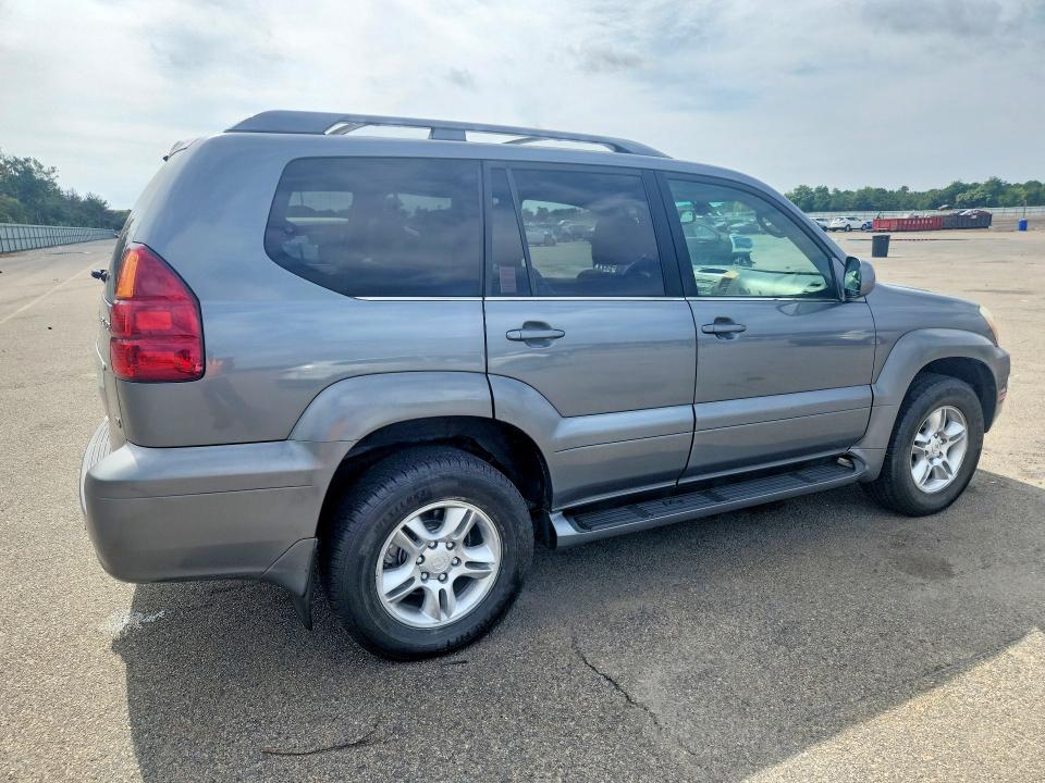 Photo 3 from auction – 2004 LEXUS GX with VIN JTJBT20X240034209