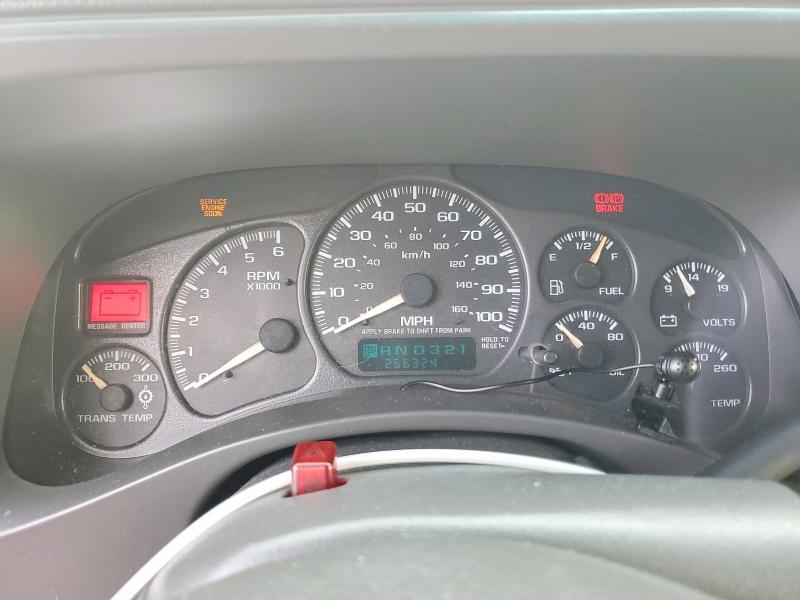 Photo 9 from auction – 2002 CADILLAC ESCALADE with VIN 1GYEK63N82R114900