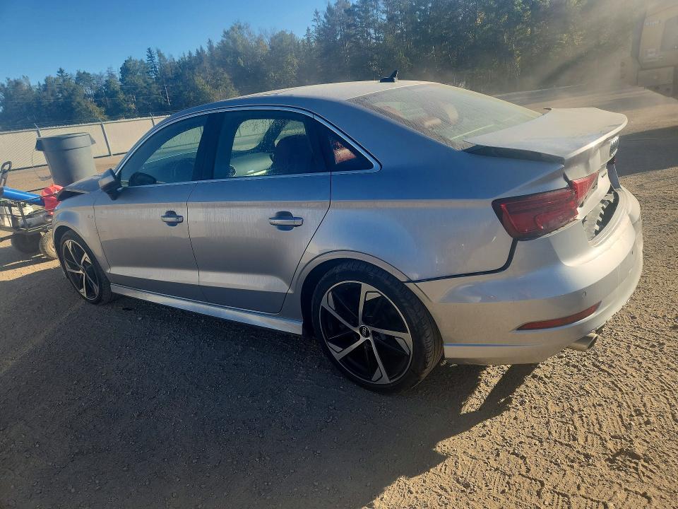 Foto 2 de la subasta – 2020 AUDI A3 con VIN WAUJEGFF6LA013597