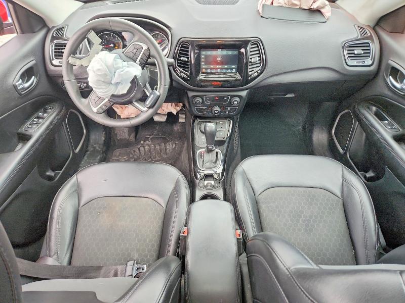 Photo 8 from auction – 2019 JEEP COMPASS with VIN 3C4NJDBB7KT753992