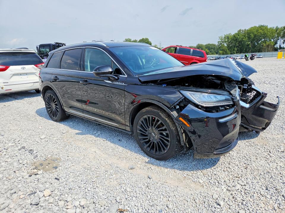 Photo 4 from auction – 2021 LINCOLN CORSAIR with VIN 5LMCJ2D92MUL13587