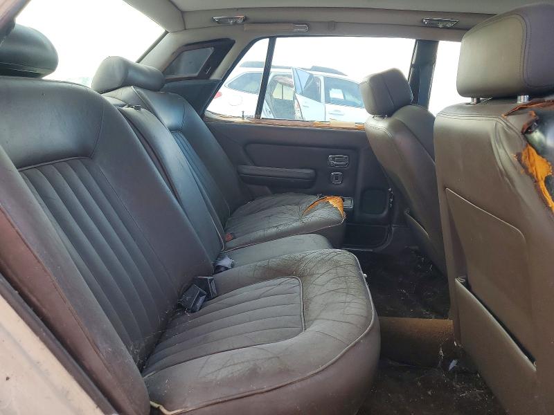 Photo 10 from auction – 1982 ROLLS ROYCE SILVER SPIRIT with VIN SCAZS42A2CCX04967