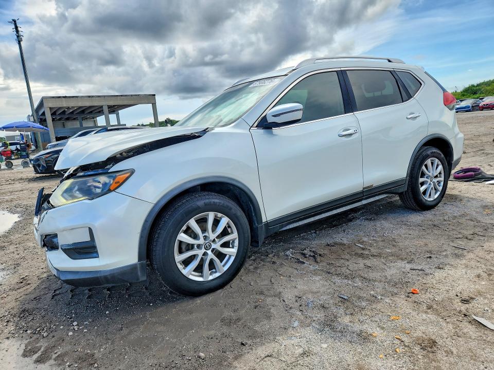 NISSAN ROGUE 2017 with VIN KNMAT2MT3HP612451 - Photo from auction