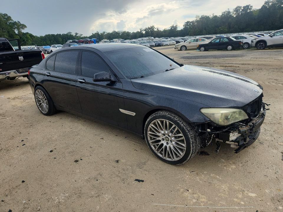 Photo 4 from auction – 2010 BMW 750 with VIN WBAKB8C59ACY63241