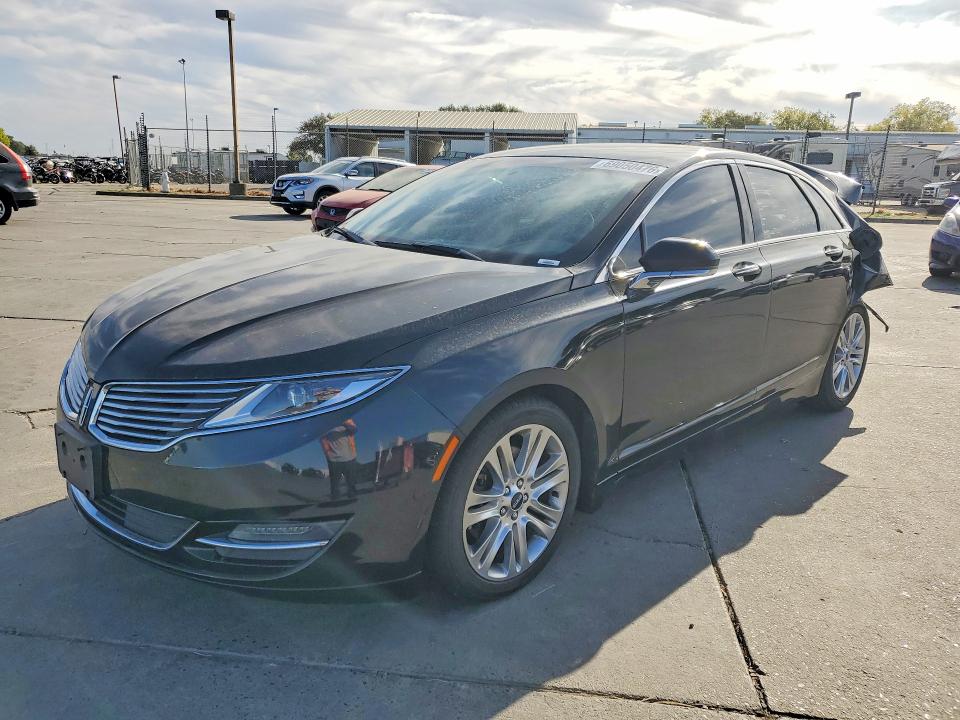LINCOLN MKZ 2016 مع رقم تعريف المركبة 3LN6L2G98GR612793 - صورة من المزاد